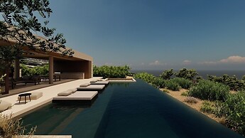 Seanatra Luxury Villas