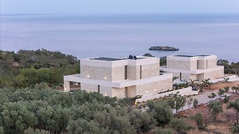 Seanatra Luxury Villas
