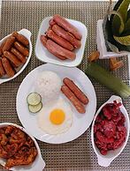 Davao Hub Dormitel Bed & Breakfast