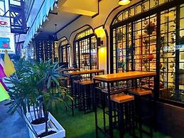 Davao Hub Dormitel Bed & Breakfast