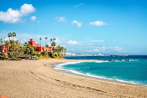 Benalbeach With Pools And Seaview
