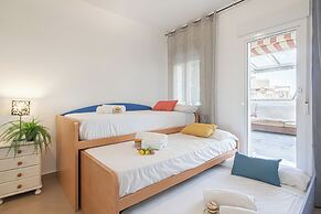 Benalbeach With Pools And Seaview