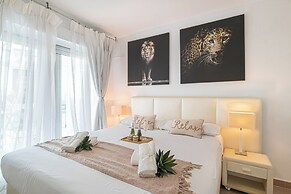 Benalbeach With Pools And Seaview