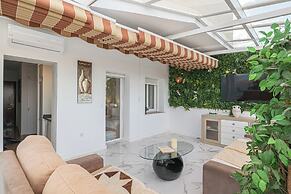 Benalbeach With Pools And Seaview