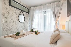 Benalbeach With Pools And Seaview