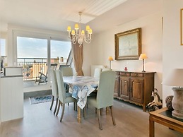 Duplex in Knokke-heist With Sea Views