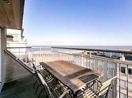 Duplex in Knokke-heist With Sea Views