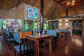Sunbirds Oasis Lodge
