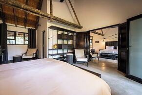 Sunbirds Oasis Lodge