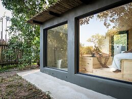 Sunbirds Oasis Lodge