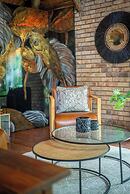 Sunbirds Oasis Lodge