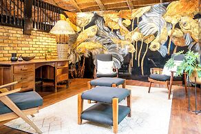 Sunbirds Oasis Lodge