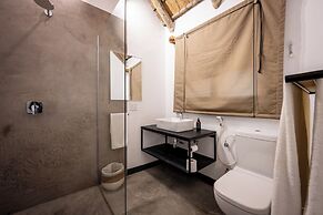 Sunbirds Oasis Lodge