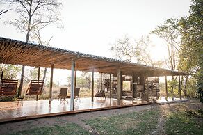 Sunbirds Oasis Lodge