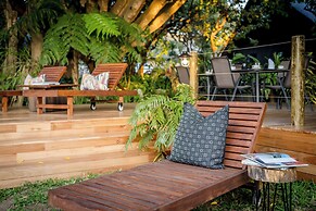 Sunbirds Oasis Lodge