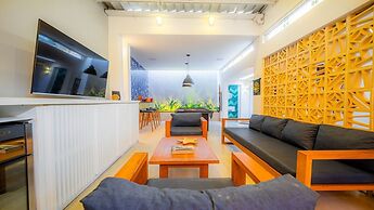 Bz51Casa no centro 4 suítes sauna priv