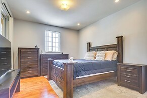 2 Mi to Las Olas: Sleek Townhome w/ Yard & Views!