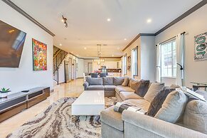 2 Mi to Las Olas: Sleek Townhome w/ Yard & Views!