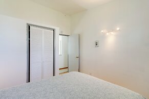 8 Mi to Downtown Seatlle: Pet-friendly Home