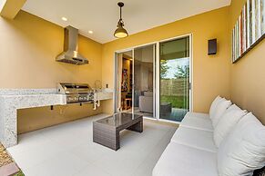 < 2 Mi to WDW Attractions: Luxe Family Getaway!