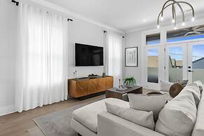 The Blackstone Manor