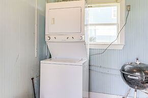 Walk to Beach: Galveston Home w/ Patio & Balcony!