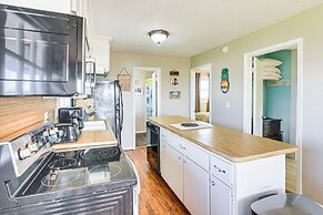 Walk to Beach: Galveston Home w/ Patio & Balcony!