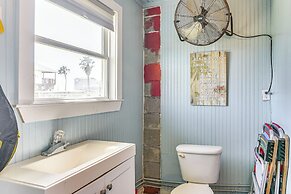 Walk to Beach: Galveston Home w/ Patio & Balcony!