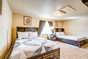 Shared Backyard: Aurora Family Home