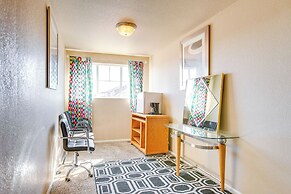 Shared Backyard: Aurora Family Home