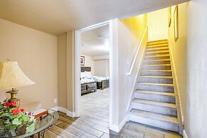 Hike, Explore & More: Aurora Retreat w/ Yard