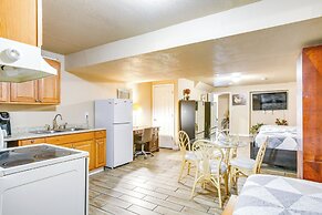 Hike, Explore & More: Aurora Retreat w/ Yard