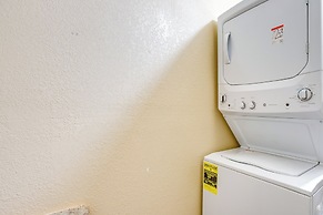 Hike, Explore & More: Aurora Retreat w/ Yard