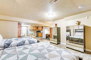 Hike, Explore & More: Aurora Retreat w/ Yard