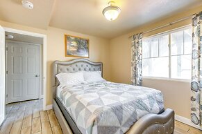 Hike, Explore & More: Aurora Retreat w/ Yard