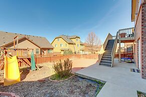 Hike, Explore & More: Aurora Retreat w/ Yard