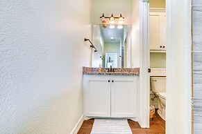 Canal-front Coastal Getaway in Gilchrist w/ Deck