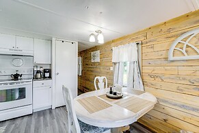 5 Mi to Dtwn Punta Gorda: Home w/ Large Yard!