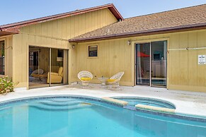 1 Mi to Dtwn Stuart: Bright Home w/ Pool & Spa!