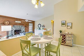 1 Mi to Dtwn Stuart: Bright Home w/ Pool & Spa!