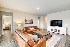 14 Mi to Tulsa: Home w/ Patio in Broken Arrow