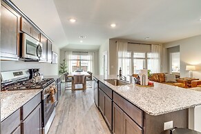 14 Mi to Tulsa: Home w/ Patio in Broken Arrow