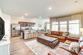 14 Mi to Tulsa: Home w/ Patio in Broken Arrow