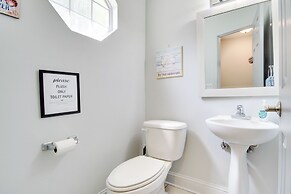 < Half Mi to Gulf: Biloxi Condo w/ Patio!