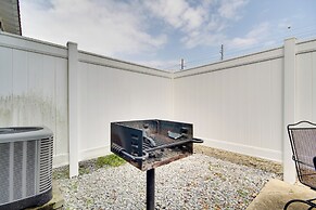 < Half Mi to Gulf: Biloxi Condo w/ Patio!