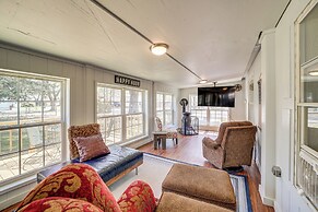 Walk to Beach: Eufaula Home w/ Outdoor Seating!