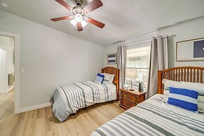 Walk to Beach: Eufaula Home w/ Outdoor Seating!
