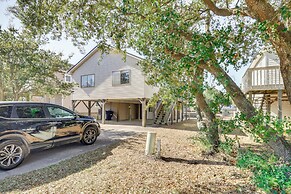 Walk to Shore: Outer Banks Beach Bungalow