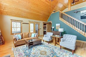 5 Mi to Cherokee Lake: Pet-friendly Cabin w/ Deck!