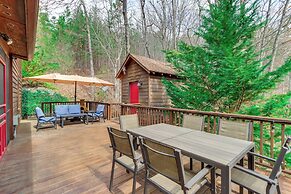 5 Mi to Cherokee Lake: Pet-friendly Cabin w/ Deck!